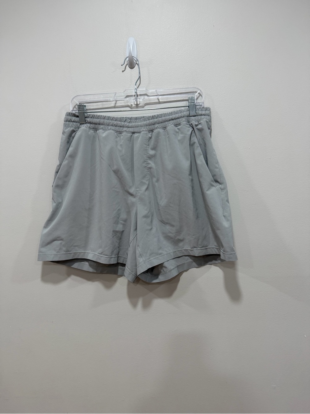 Lululemon Pace Breaker Athletic Running Gym Training Activewear Shorts - Picture 2 of 8